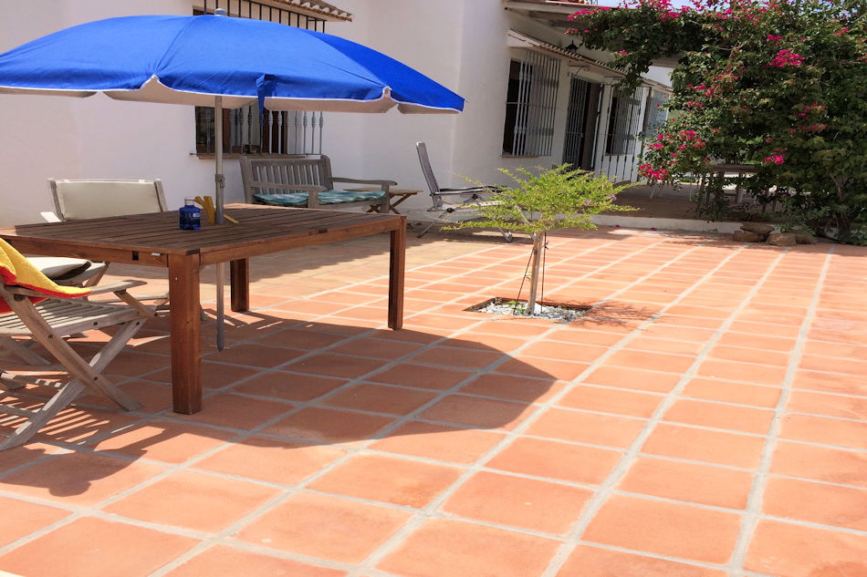 Chalet independiente en venta en Arenas